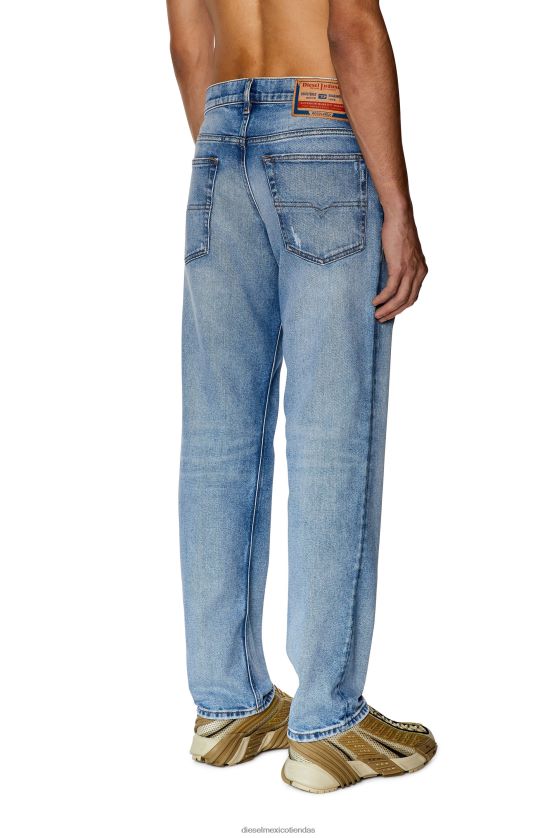 Diesel jeans tapered 2023 d-finitive 09g24 hombres 4P44F347 vestir azul claro