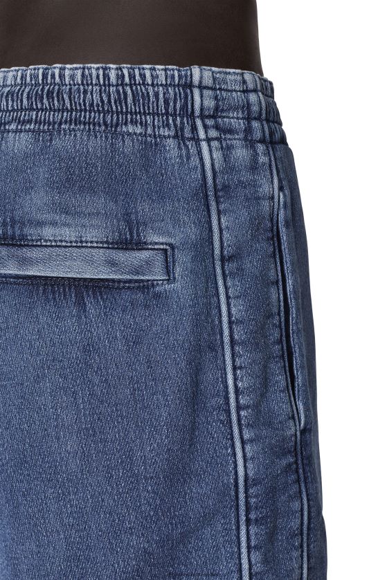 Diesel shorts de mezclilla deportivos d-boxy hombres 4P44F402 vestir azul medio