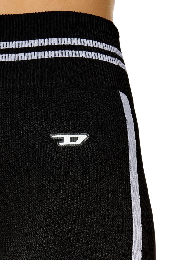 Diesel awsb-loyce-wt30 mujer 4P44F992 vestir negro